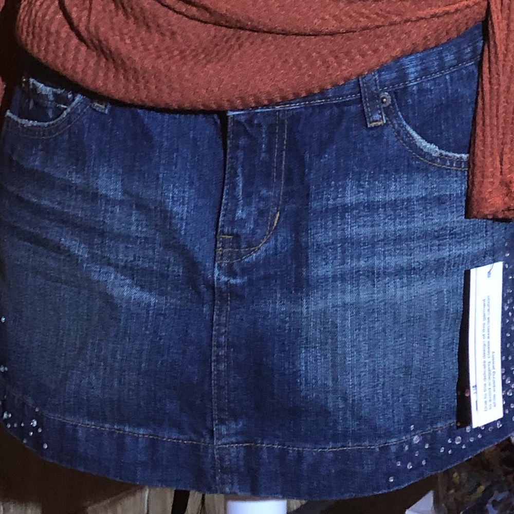 Abercrombie & Fitch Denim embezzled skirt size 27